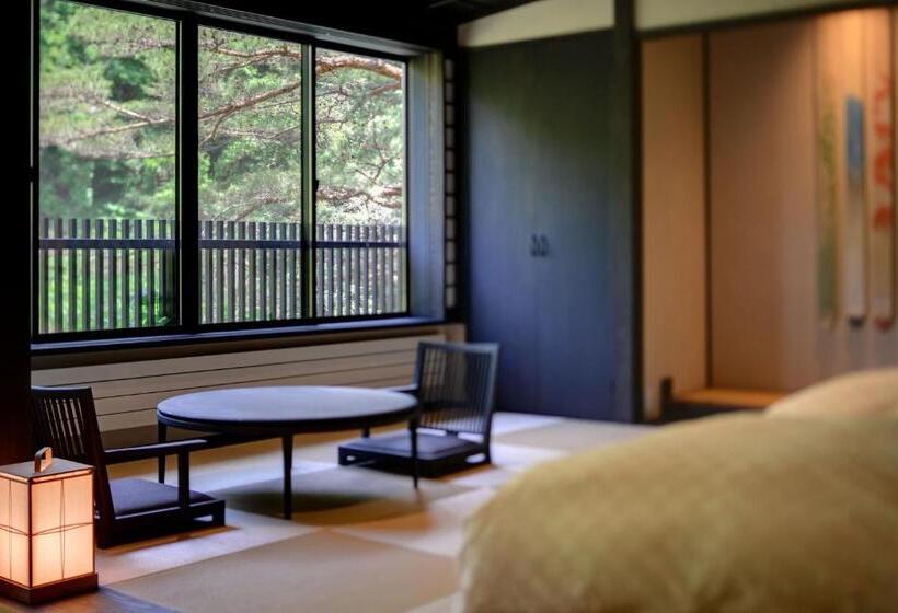 חדר סטנדרט, Kyousen