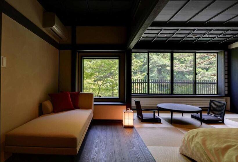 חדר סטנדרט, Kyousen