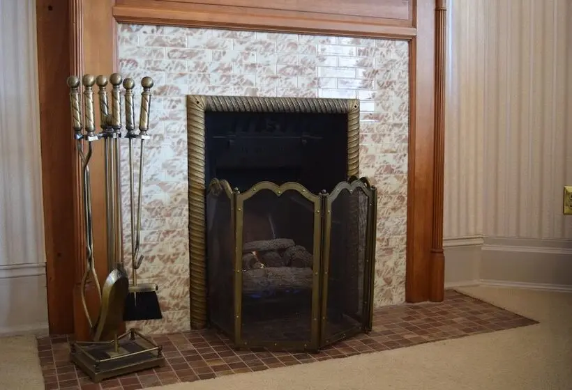 Standard-huone, The Lamplighter Bed & Breakfast Of Ludington