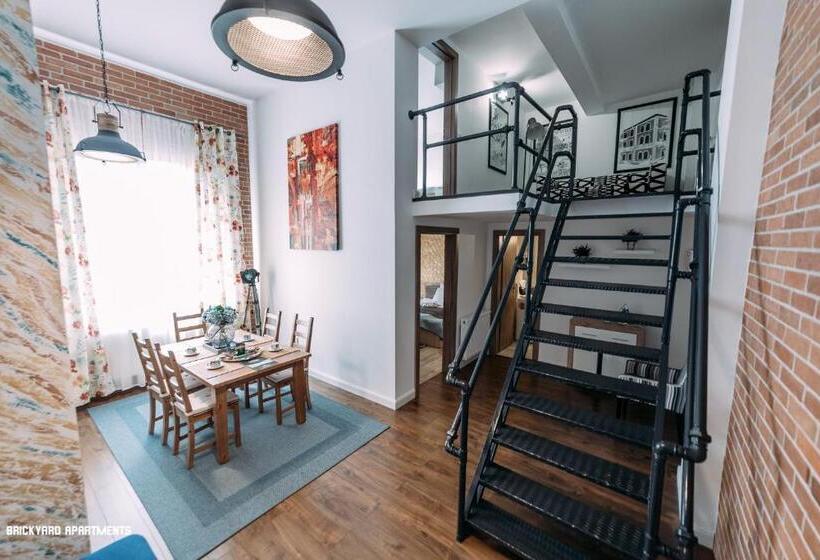 ２ベッドルームアパートメント, Brickyard Apartments Cluj