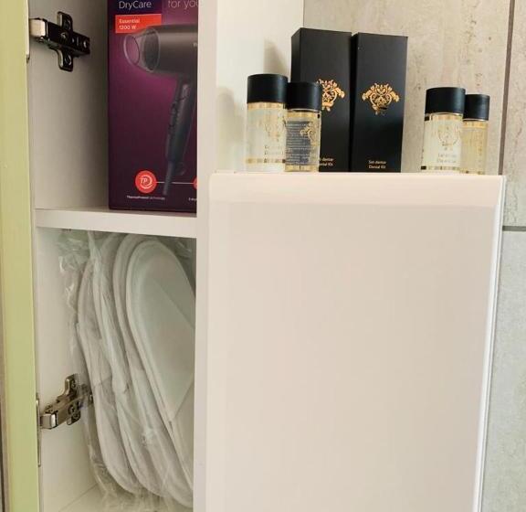 テラス付き１ベッドルームアパートメント, Brickyard Apartments Cluj