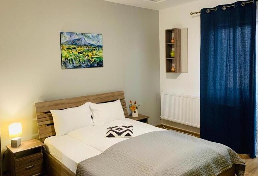 テラス付き１ベッドルームアパートメント, Brickyard Apartments Cluj