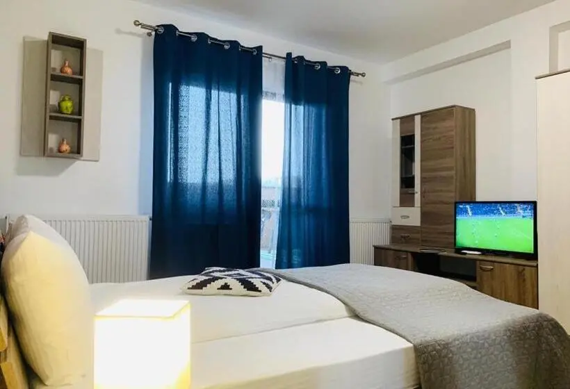 Huoneisto 1 Makuuhuone Terassi, Brickyard Apartments Cluj