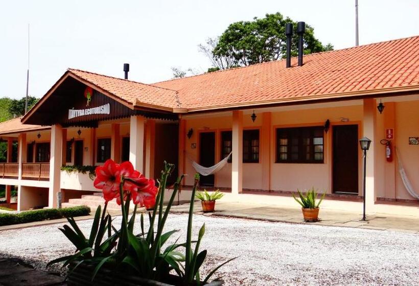 غرفة قياسية ثلاثية, Fazenda Itáytyba