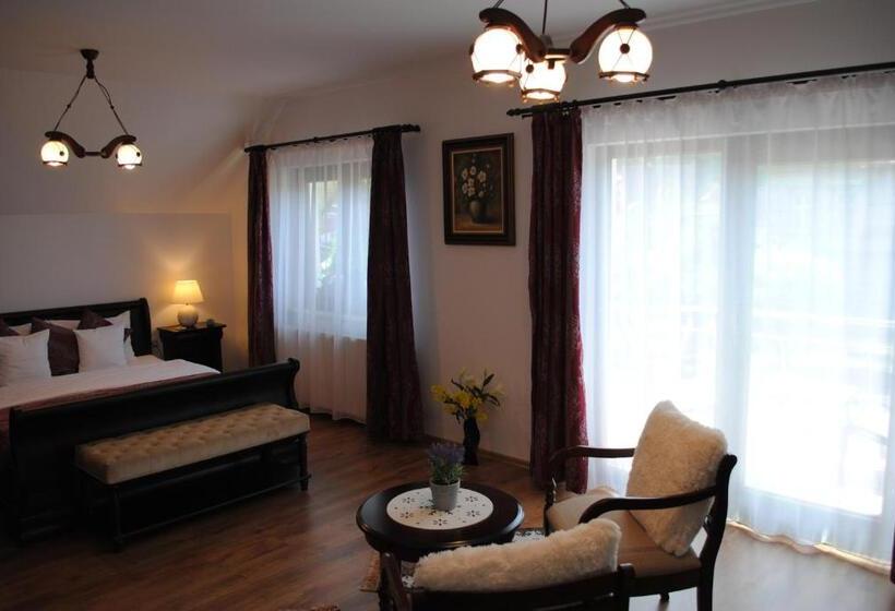 带观景的豪华间, Flora Luxury House