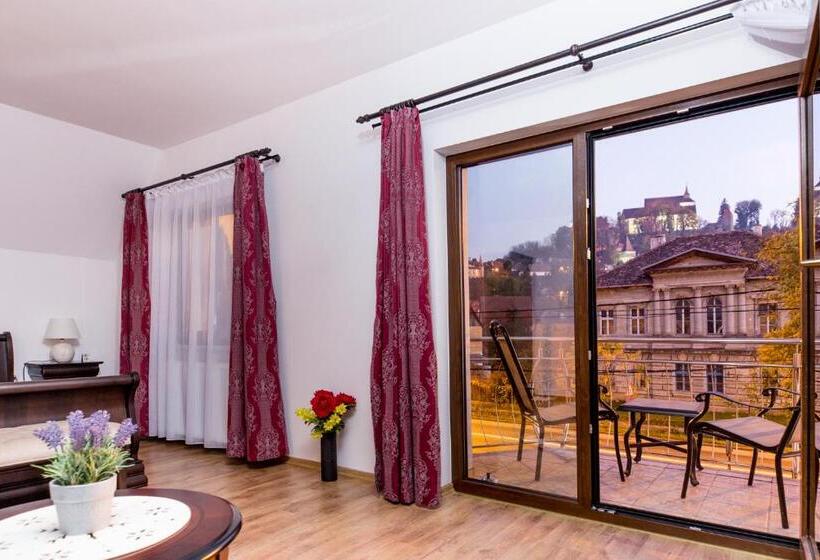 带观景的豪华间, Flora Luxury House