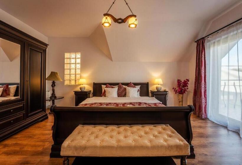 带阳台的豪华间, Flora Luxury House