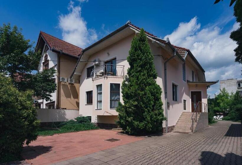 Вилла Deluxe 1 Спальня, Flora Luxury House