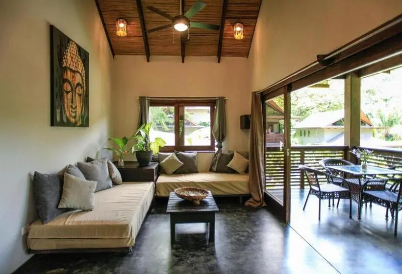 آپارتمان 1 خوابه, Lua Villas