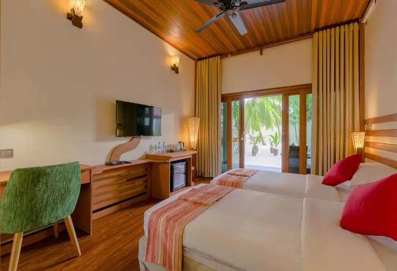 اتاق سوپریور با چشمانداز باغ, Araamu Hotels Maldives At Dhiffushi