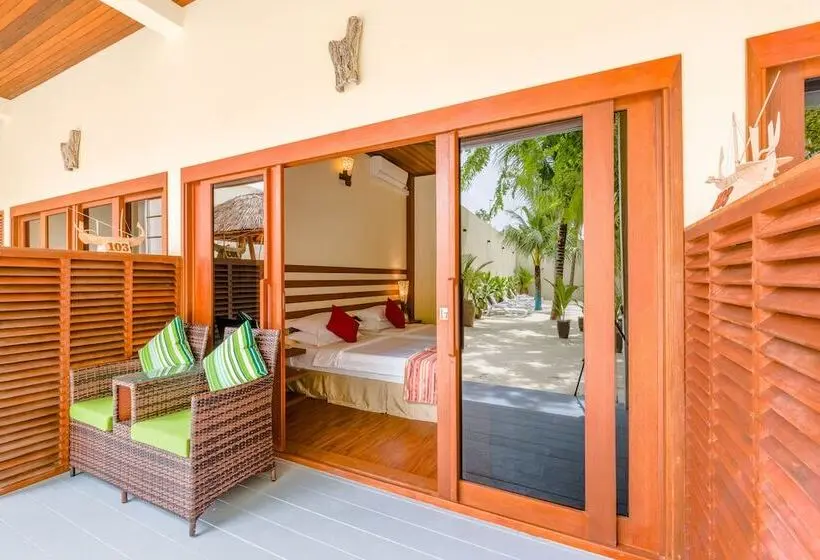 اتاق سوپریور با چشمانداز باغ, Araamu Hotels Maldives At Dhiffushi