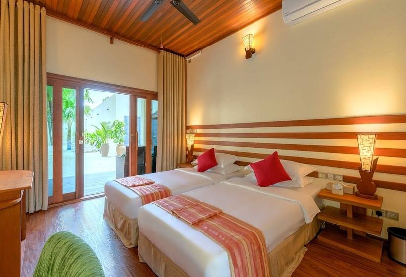 اتاق سوپریور با چشم‌انداز باغ, Araamu Hotels Maldives At Dhiffushi