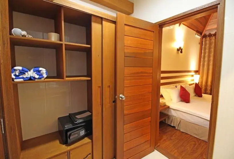 اتاق سوپریور با چشمانداز دریا, Araamu Hotels Maldives At Dhiffushi