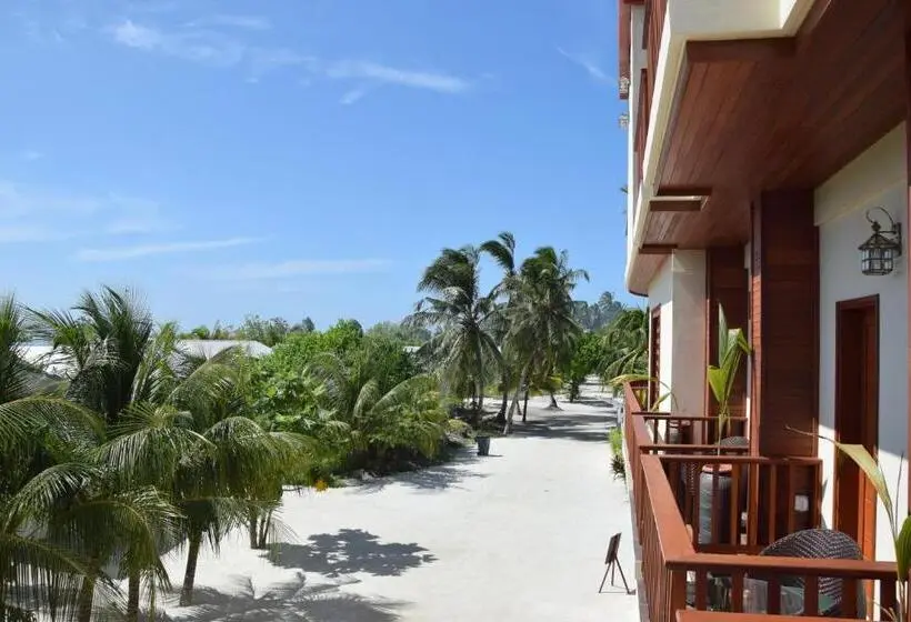 اتاق سوپریور با چشم‌انداز, Araamu Hotels Maldives At Dhiffushi