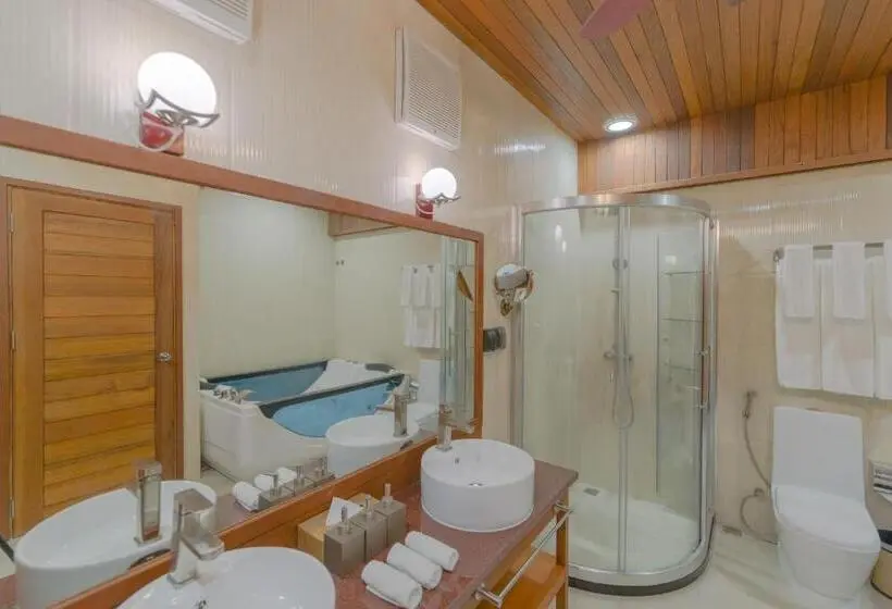 سوییت خانوادگی, Araamu Hotels Maldives At Dhiffushi