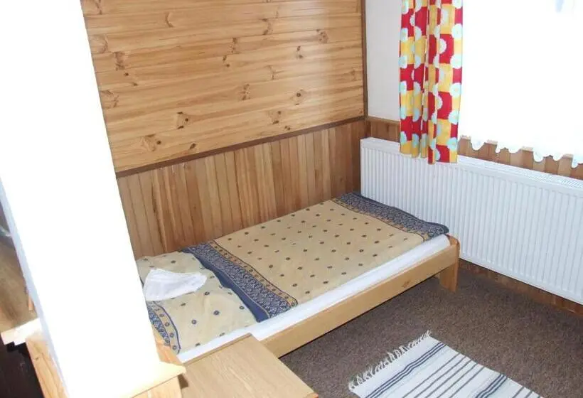 スタンダードトリプルルーム, Hostinec Na Návsi