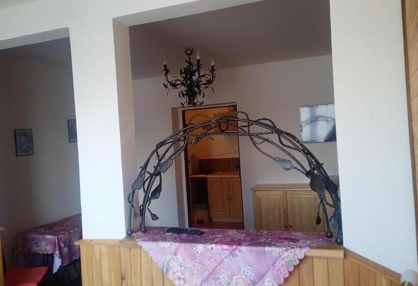 חדר סטנדרט לשלושה, Hostinec Na Návsi