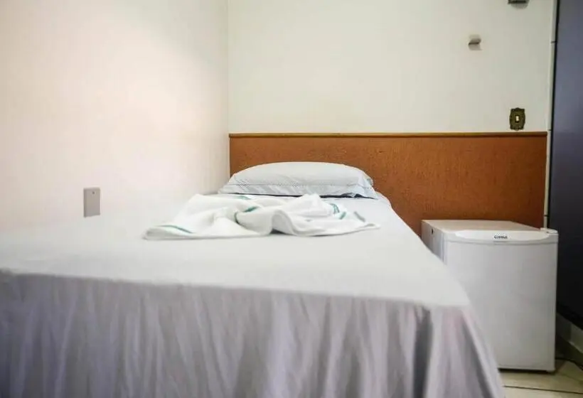 Standard Yhden Hengen Huone, Pousada Rio Branco Nova Lima