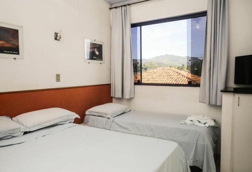 Quarto Triplo Standart, Pousada Rio Branco Nova Lima