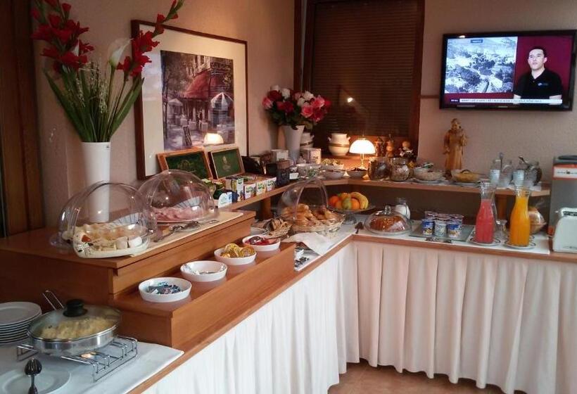 غرفة قياسية, Pension U Labe