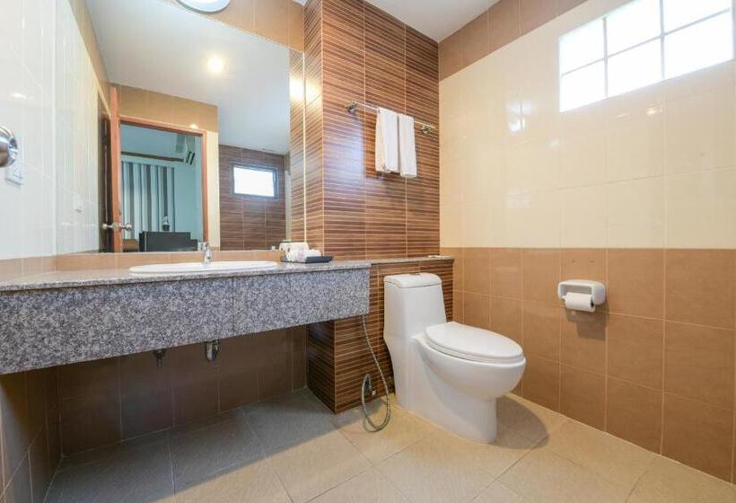 Номер Стандарт, The Route Sriracha Hotel And Residence