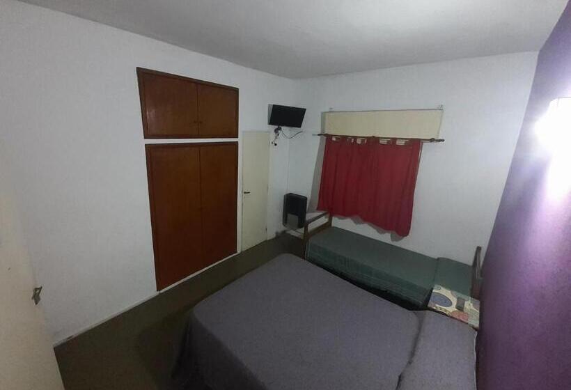 اتاق ساده سه نفره, Alquiler Zona Centro