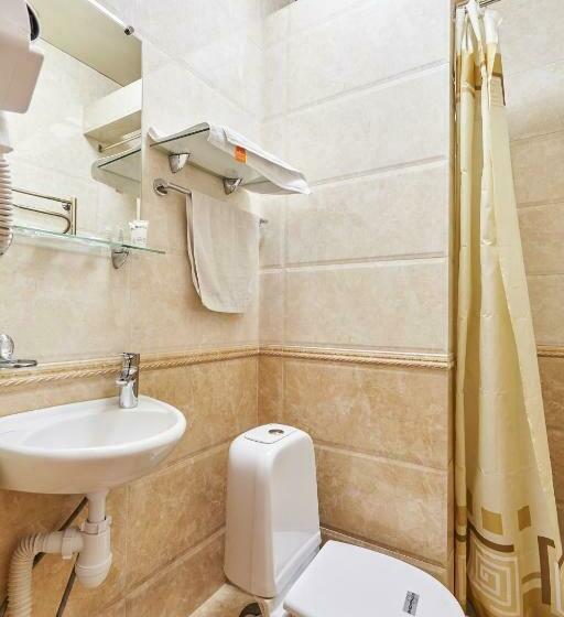 اتاق استاندارد, 7 Days