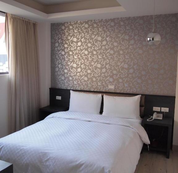 اتاق استاندارد, Jin Bao