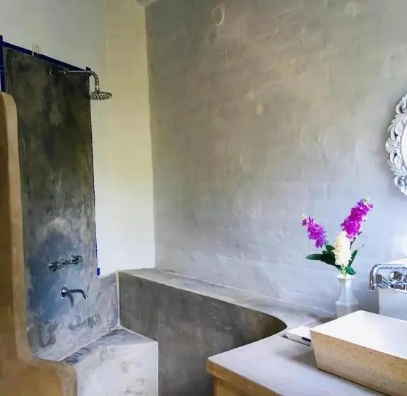 اتاق استاندارد با چشمانداز باغ, Los Tarcos Guest House