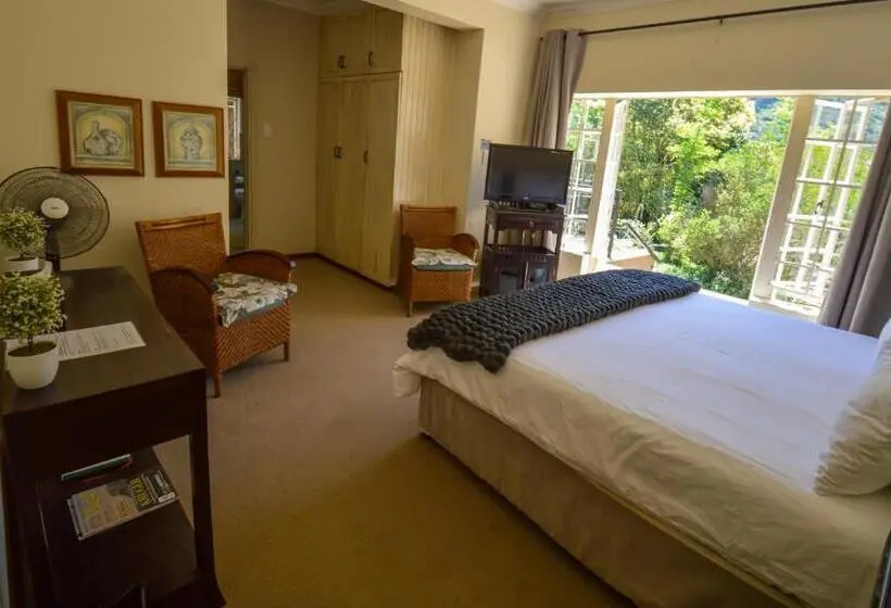 スタンダードルーム, San Rock Guest House