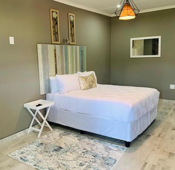 スタンダードルーム, Zamambongi Guest House