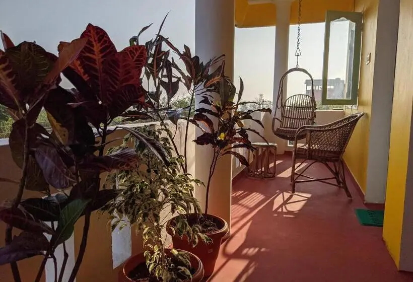 オーシャンビューデラックスルームバルコニー付き, Blue Moon Guest House