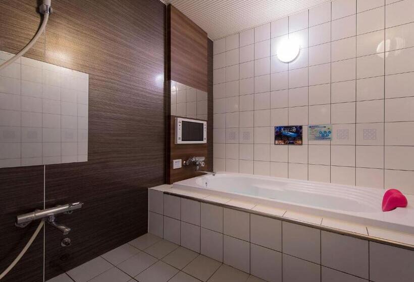 غرفة قياسية, Restay Tina Grace