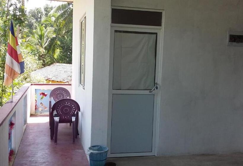 Номер Стандарт, Ameesha Guesthouse