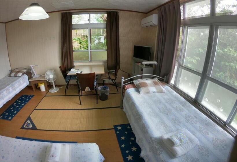 غرفة قياسية ثلاثية حمام مشترك, Body Balance House