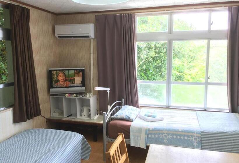 غرفة قياسية ثلاثية حمام مشترك, Body Balance House