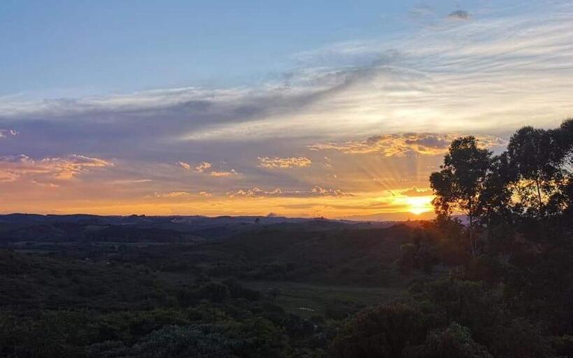 اتاق استاندارد با چشم‌انداز کوهستان, Pousada Travessias