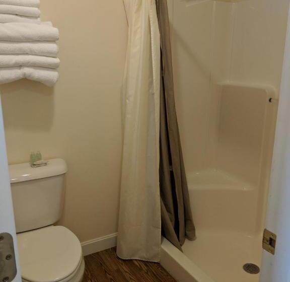 스탠다드 룸, Rangeley Saddleback Inn