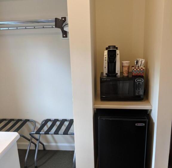 장애인을 위한 스탠다드 룸, Rangeley Saddleback Inn