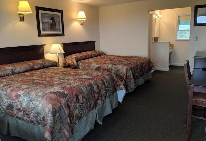 Номер Стандарт, Rangeley Saddleback Inn