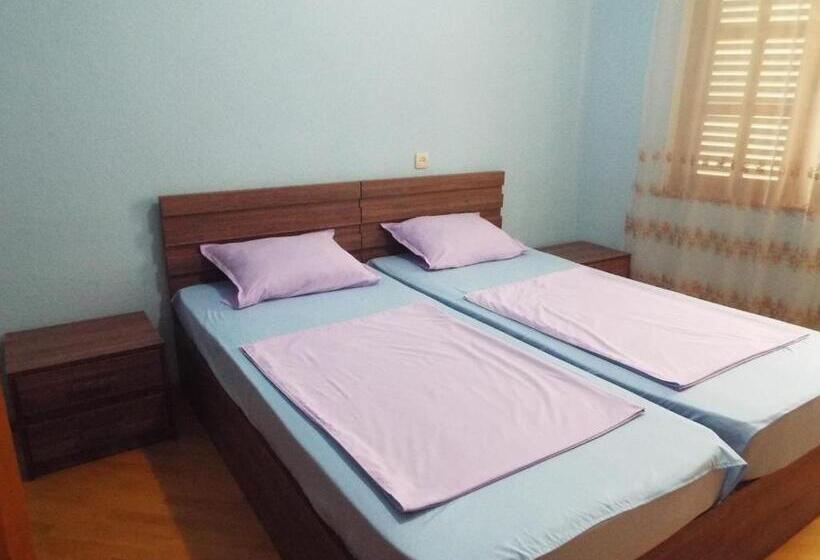 اتاق استاندارد با سرویس بهداشتی مشترک, Guesthouse Fatima