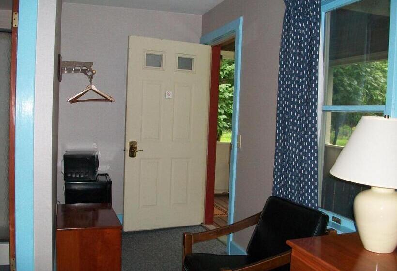 Стандартный Номер Кровать Кинг, Mohican Motel