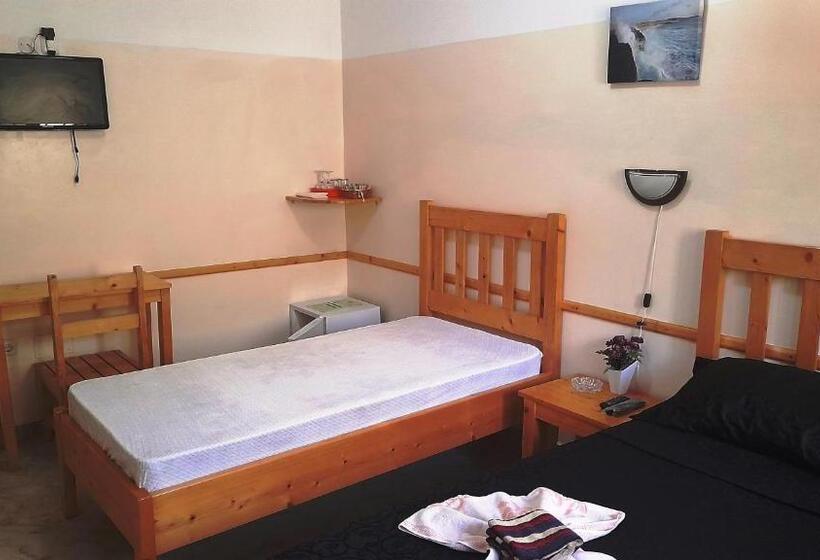 اتاق استاندارد سه نفره, Pousada Villa Concetta