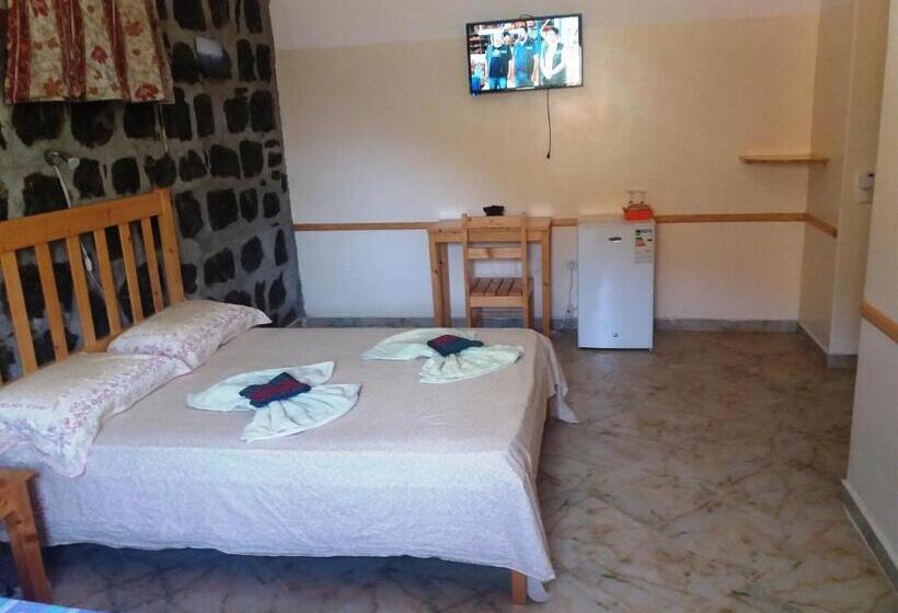 اتاق استاندارد سه نفره, Pousada Villa Concetta