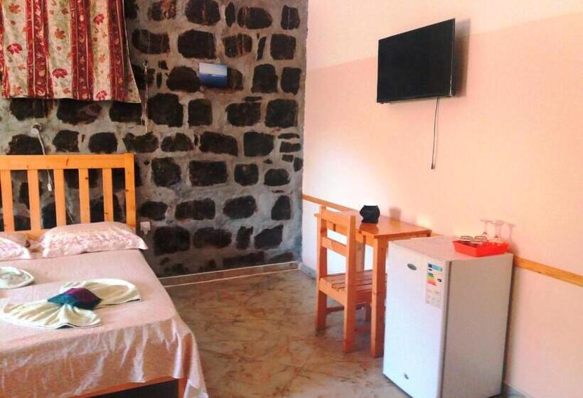 اتاق استاندارد سه نفره, Pousada Villa Concetta