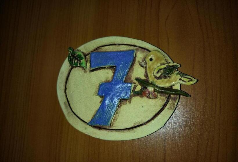 إستديو عائلى, Villa Plischke