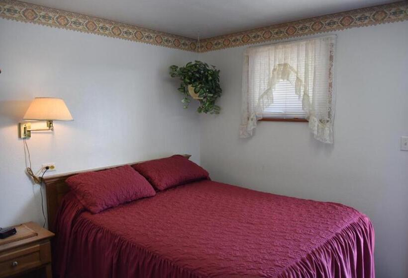 Номер Economy, Royals Inn Motel