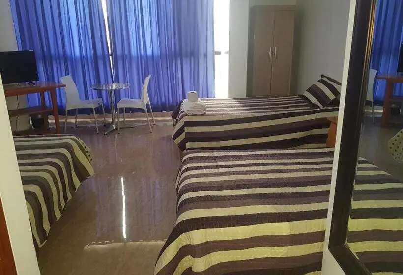 Superior-perhehuone, Hospedaje Wankko