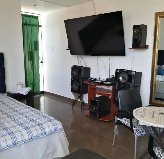 Deluxe Suite King Bed, Hospedaje Wankko