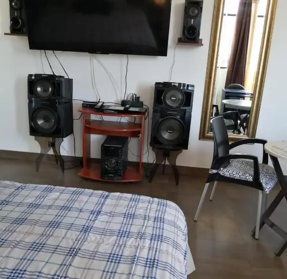 Deluxe Suite King Bed, Hospedaje Wankko